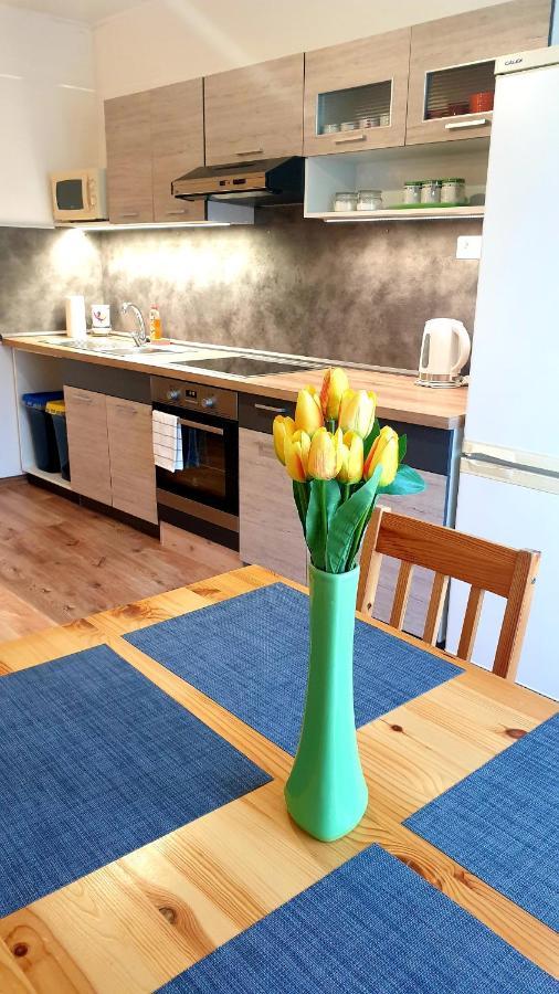 Apartman Bambulka Slovenska Lupca Exteriör bild