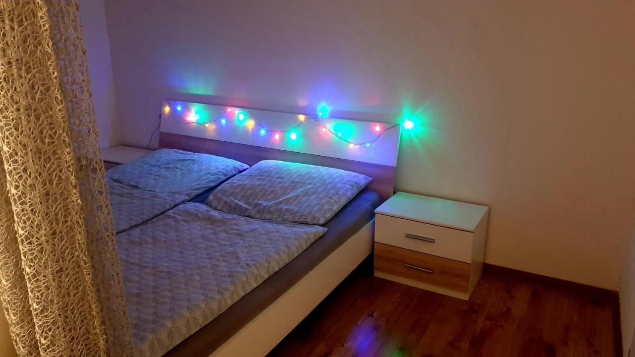 Apartman Bambulka Slovenska Lupca Exteriör bild
